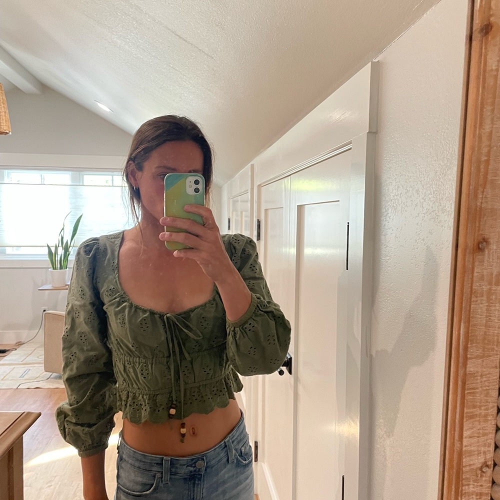 Majorelle Green Eyelet long sleeve sz small